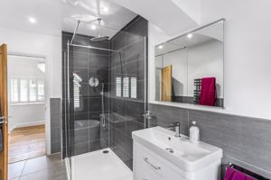 Photo 25- click for photo gallery